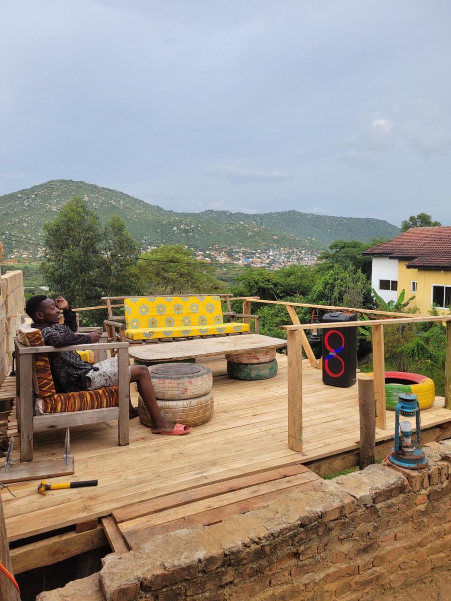 Safari Junction Backpackers Hostel Иринга Екстериор снимка