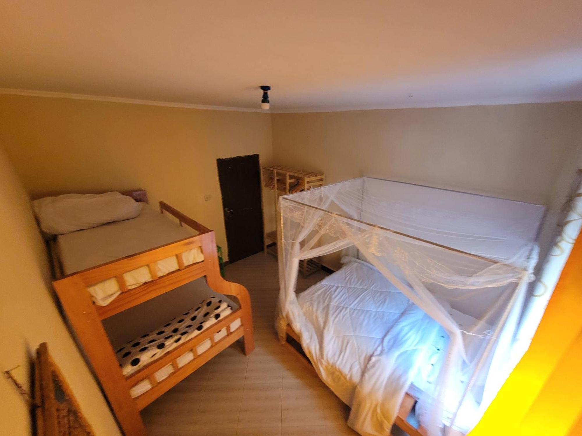 Safari Junction Backpackers Hostel Иринга Екстериор снимка