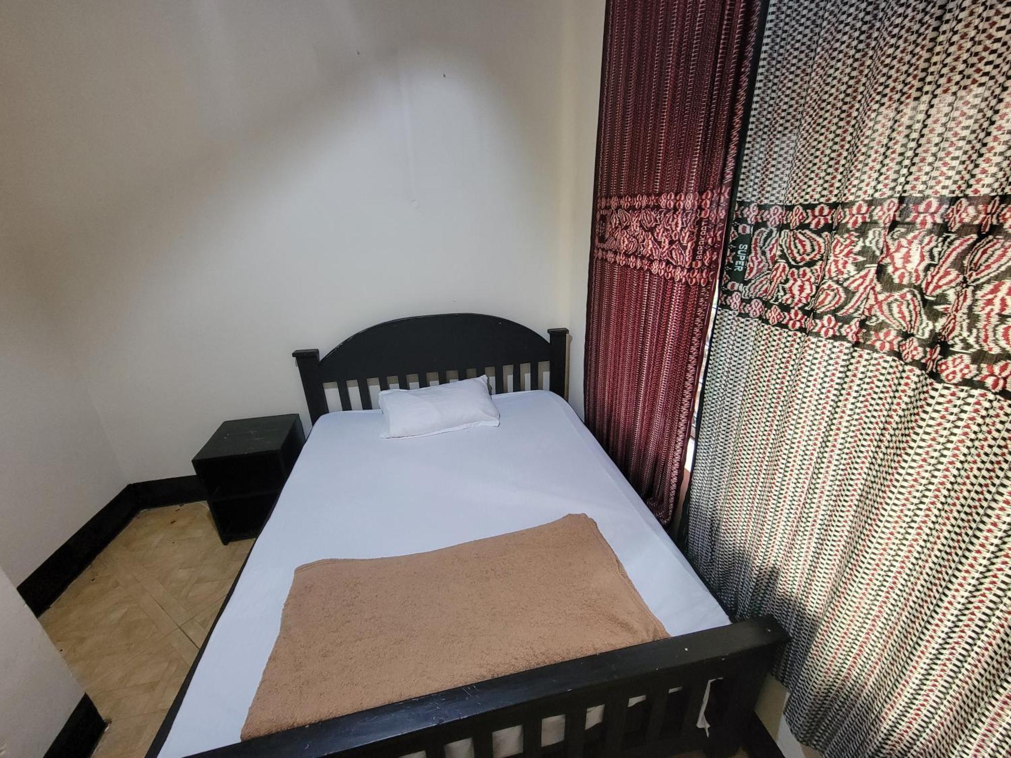 Safari Junction Backpackers Hostel Иринга Екстериор снимка