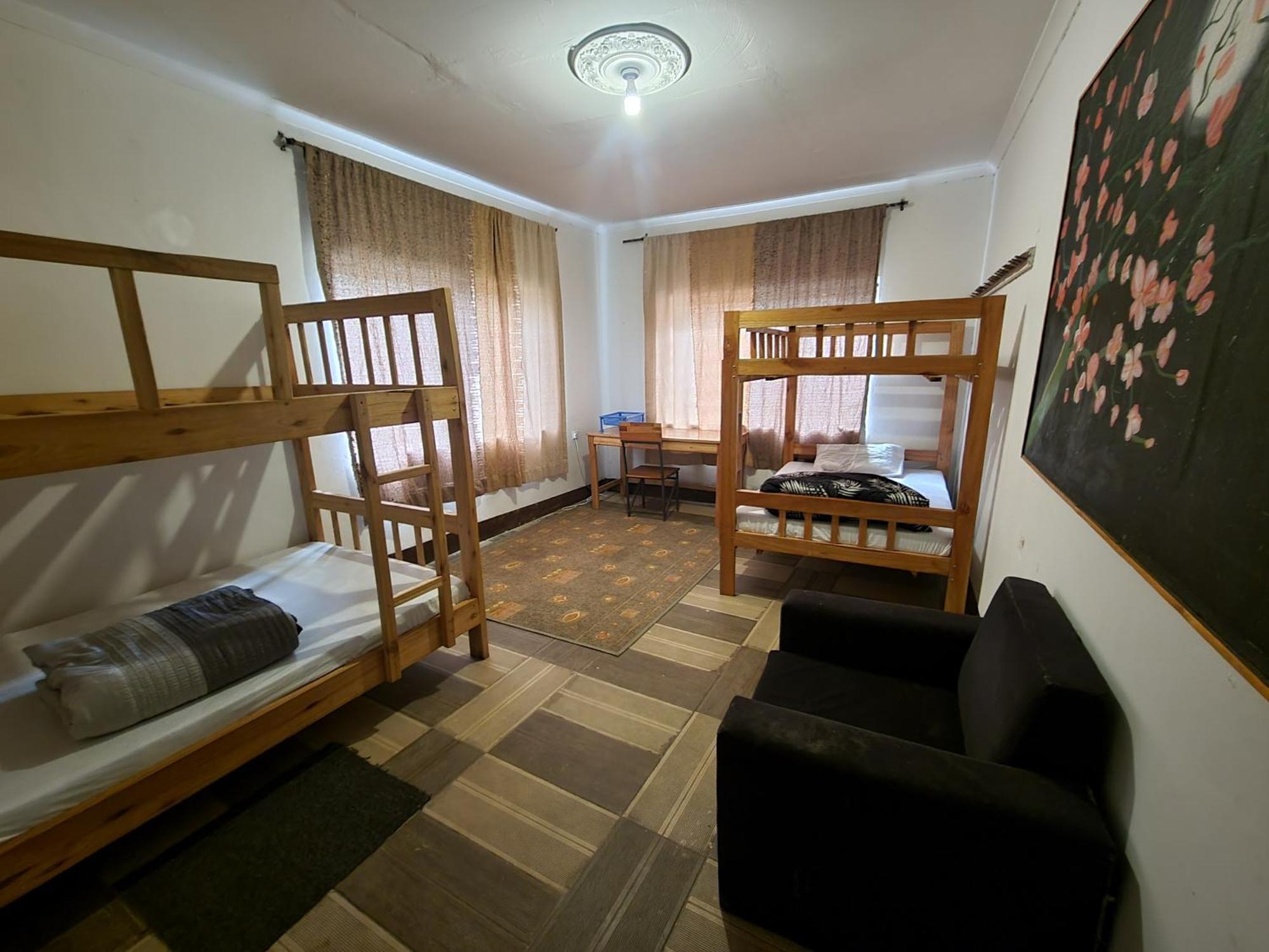 Safari Junction Backpackers Hostel Иринга Екстериор снимка