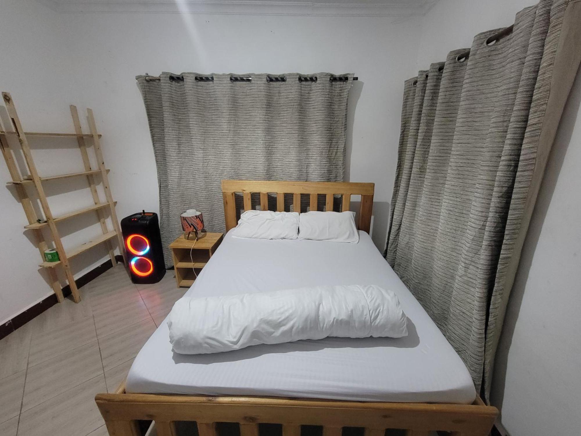 Safari Junction Backpackers Hostel Иринга Екстериор снимка